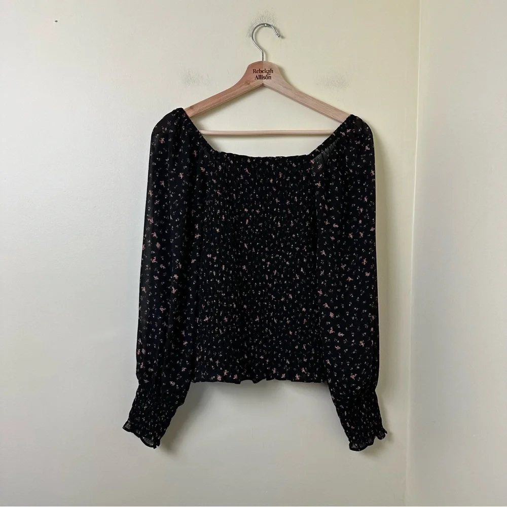 (Re)sourced Georgette Lucie Bubble-Sleeve Smocked Top in Stem Scatter Size Small - Picture 9 of 13